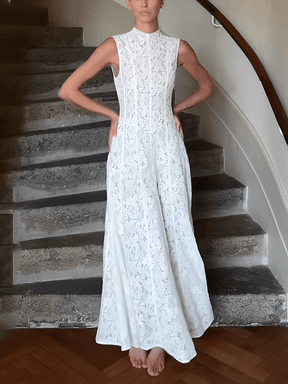 Vestido Midi em Renda Texturizada com Flores Acinturado – Carlota