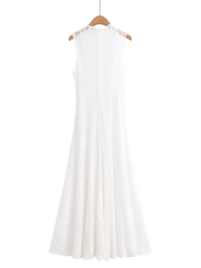 Vestido Midi em Renda Texturizada com Flores Acinturado – Carlota