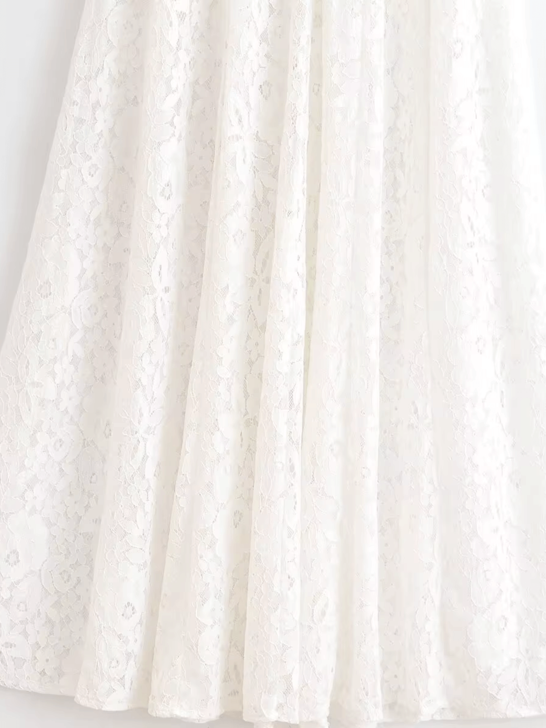 Vestido Midi em Renda Texturizada com Flores Acinturado – Carlota